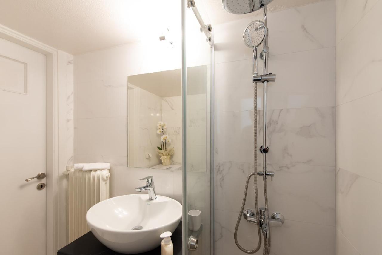 Medluxe Business Apartment Atenas Exterior foto